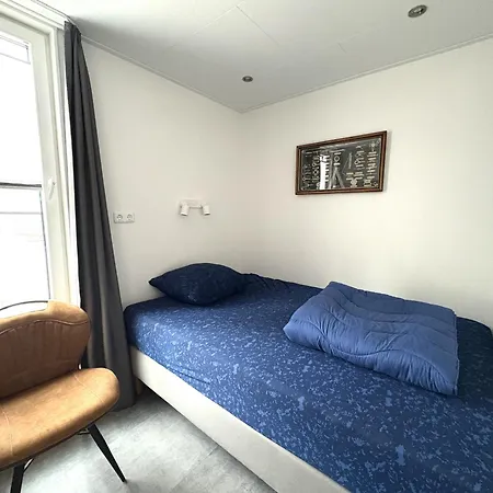 Botel Maasterp - Watervillage 1