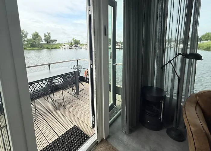 Maasterp - Watervillage 1