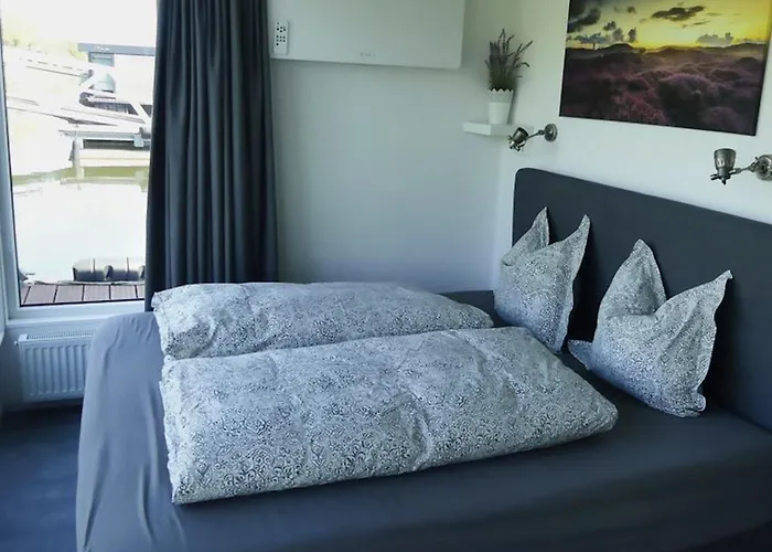 Tekne Maasterp - Watervillage 1 *